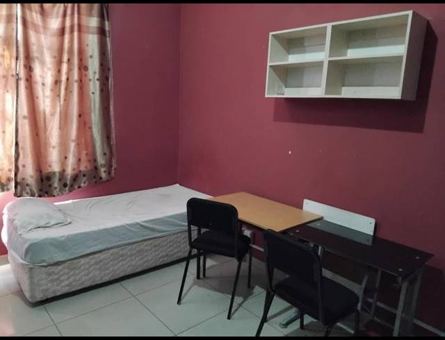 9 BEDROOM PROPERTY TO RENT IN DOORNFONTEIN